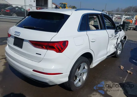 2021 Audi Q3 Premium 40 Tfsi Quattro Tiptronic from USA, damaged, VIN WA1AUCF34M1084099